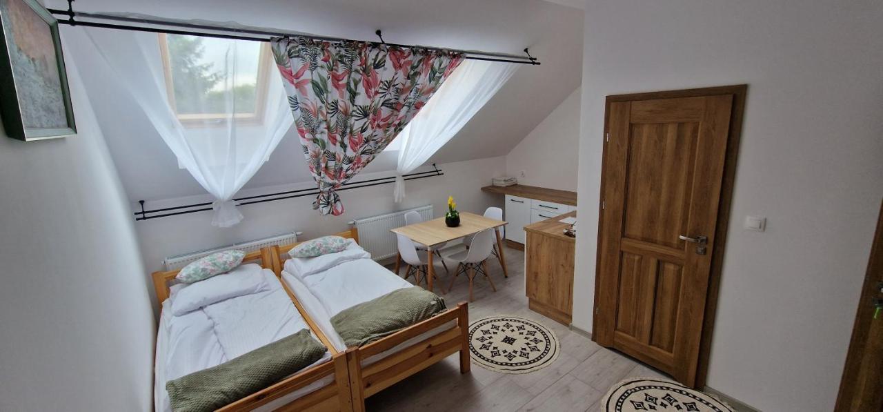 Ferienwohnung Zielona Ostoja Ulica Szpitalna 3C Kamieniec Ząbkowicki Exterior foto